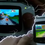 Gameboy Advance superpotenziato permette di giocare a Crash Warped e Spyro 3 